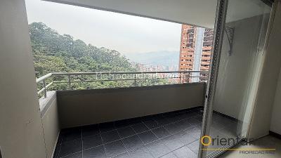 Apartamento de 3 alcobas en arriendo en Las Palmas, Medellín, 87 m² · foto 2 de 14