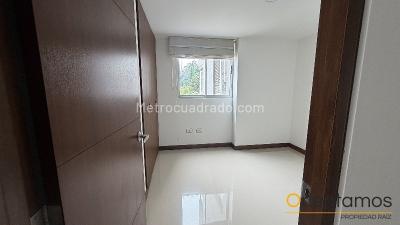 Apartamento de 3 alcobas en arriendo en Las Palmas, Medellín, 87 m² · foto 12 de 14