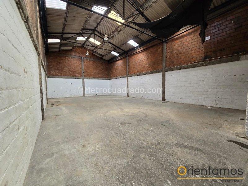 Bodega en Arriendo, Chagualo, Medellín - Widok 5