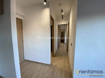 Apartamento de 2 alcobas en venta en Barro Blanco, Rionegro, 62 m² · foto 5 de 16