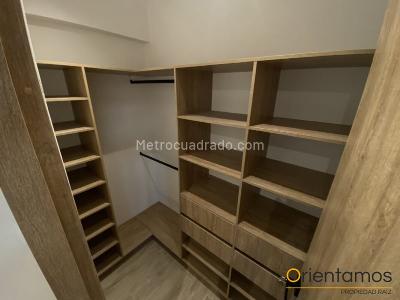 Apartamento de 2 alcobas en venta en Barro Blanco, Rionegro, 62 m² · foto 9 de 16