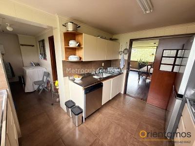 Apartamento de 3 alcobas en venta en Los Balsos, Medellín, 185 m² · foto 9 de 20