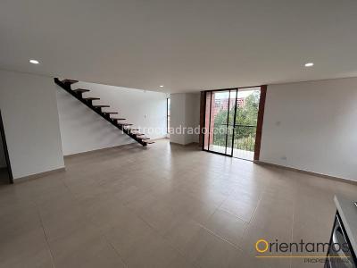 Apartamento de 2 alcobas en venta en Centro De Rionegro, Rionegro, 76 m² · foto 5 de 12