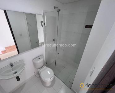 Apartamento de 2 alcobas en venta en Centro De Rionegro, Rionegro, 76 m² · foto 10 de 12