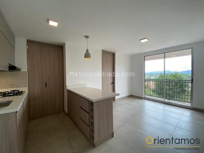 Apartamento de 3 alcobas en venta en El Porvenir, Rionegro, 48 m² · foto 4 de 9