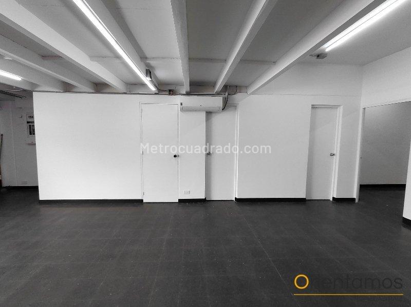 Local Comercial en Arriendo, La Candelaria, Medellín - Vista 4