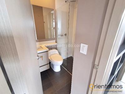 Apartamento de 2 alcobas en arriendo en El Poblado, Medellín, 78 m² · foto 6 de 20