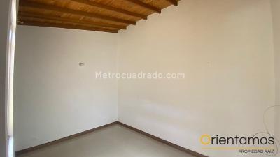Casa de 4 alcobas en venta en El Porvenir, Rionegro, 100 m² · foto 11 de 13