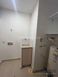 Apartamento en arriendo en El Poblado, Medellín · foto 13 de 20