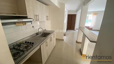 Casa de 4 alcobas en venta en Vegas De La Calleja, Rionegro, 120 m² · foto 2 de 13