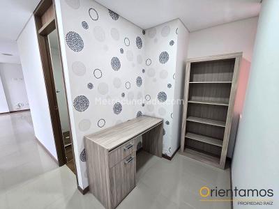 Apartamento de 3 alcobas en arriendo en Loma El Escobero, Envigado, 90 m² · foto 9 de 20