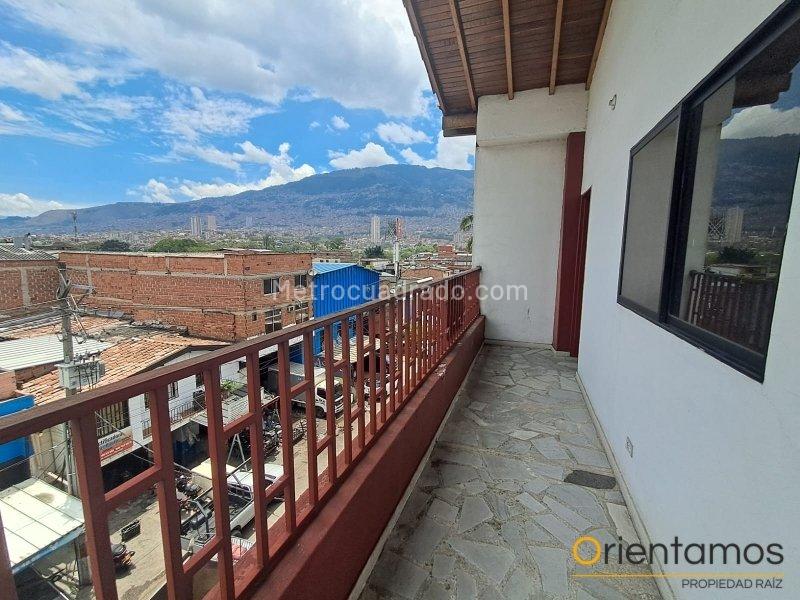 Bodega en Arriendo, Caribe, Medellín - Más