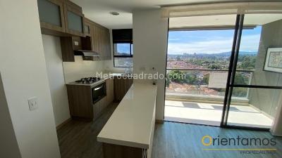 Apartamento de 2 alcobas en venta en Barro Blanco, Rionegro, 68 m² · foto 3 de 19
