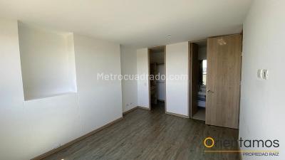 Apartamento de 2 alcobas en venta en Barro Blanco, Rionegro, 68 m² · foto 13 de 19