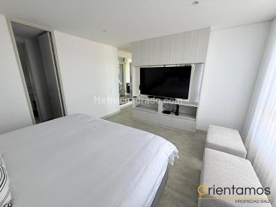 Apartamento de 1 alcoba en venta en El Poblado, Medellín, 64 m² · foto 7 de 20