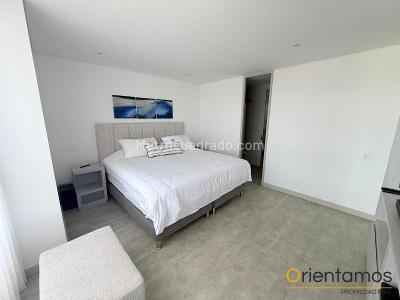 Apartamento de 1 alcoba en venta en El Poblado, Medellín, 64 m² · foto 8 de 20