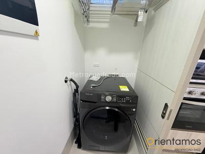 Apartamento de 1 alcoba en venta en El Poblado, Medellín, 64 m² · foto 17 de 20