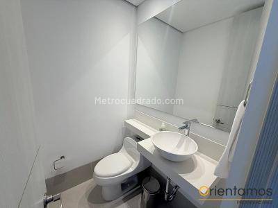 Apartamento de 1 alcoba en venta en El Poblado, Medellín, 64 m² · foto 20 de 20