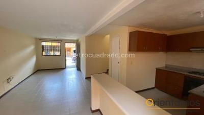 Casa de 3 alcobas en venta en Santa Fe, Rionegro, 120 m² · foto 3 de 19