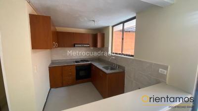 Casa de 3 alcobas en venta en Santa Fe, Rionegro, 120 m² · foto 4 de 19