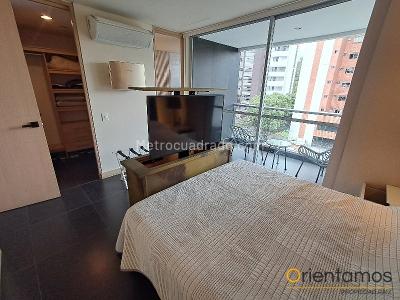 Apartamento de 2 alcobas en arriendo en El Castillo, Medellín, 90 m² · foto 9 de 20