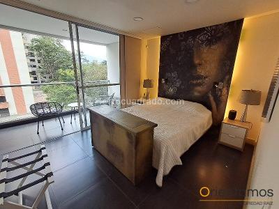 Apartamento de 2 alcobas en arriendo en El Castillo, Medellín, 90 m² · foto 12 de 20