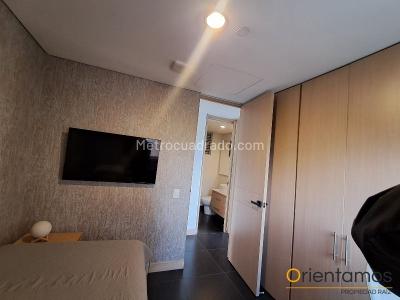 Apartamento de 2 alcobas en arriendo en El Castillo, Medellín, 90 m² · foto 16 de 20