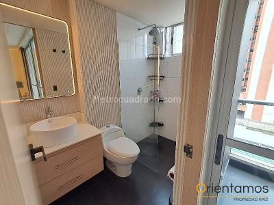 Apartamento de 2 alcobas en arriendo en El Castillo, Medellín, 90 m² · foto 17 de 20