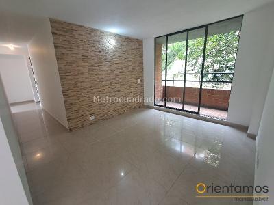 Apartamento de 3 alcobas en arriendo en San Diego, Medellín, 90 m² · foto 6 de 20