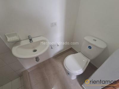 Apartamento de 3 alcobas en arriendo en San Diego, Medellín, 90 m² · foto 11 de 20