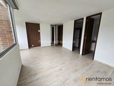 Apartamento de 2 alcobas en arriendo en El Poblado, Medellín, 70 m² · foto 9 de 20