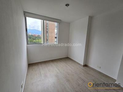 Apartamento de 2 alcobas en arriendo en El Poblado, Medellín, 70 m² · foto 14 de 20