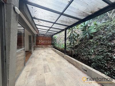 Casa de 3 alcobas en arriendo en El Poblado, Medellín, 183 m² · foto 18 de 20