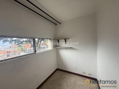 Casa de 3 alcobas en arriendo en El Poblado, Medellín, 183 m² · foto 20 de 20