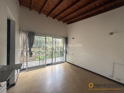 Casa de 3 alcobas en venta en El Poblado, Medellín, 183 m² · foto 2 de 20