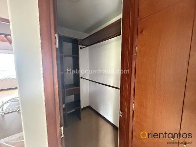 Casa de 3 alcobas en venta en El Poblado, Medellín, 183 m² · foto 6 de 20