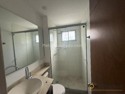 Casa de 3 alcobas en venta en El Poblado, Medellín, 183 m² · foto 8 de 20