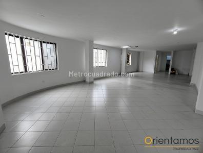 Local Comercial en Arriendo, Parque, Envigado