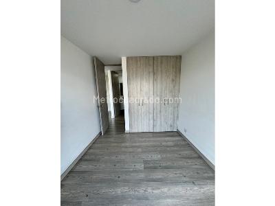 Apartamento de 2 alcobas en venta en Sur America, Itagüí, 63 m² · foto 8 de 14