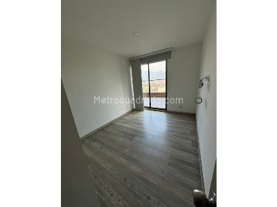 Apartamento de 2 alcobas en venta en Sur America, Itagüí, 63 m² · foto 9 de 14