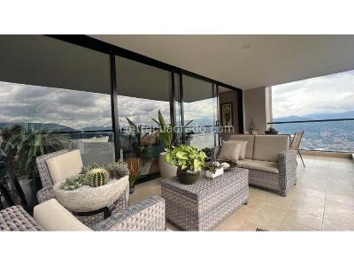 Apartamento en venta en El Poblado, Medellín · foto 2 de 20