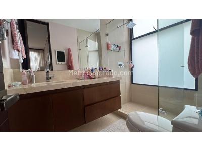Apartamento en venta en El Poblado, Medellín · foto 16 de 20