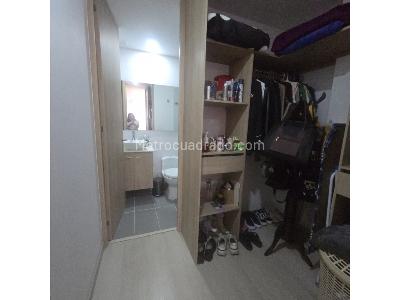 Apartaestudio en venta en Envigado, Medellín, 57 m² · foto 8 de 15