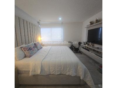 Apartaestudio en venta en Envigado, Medellín, 57 m² · foto 14 de 15