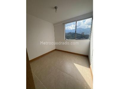 Apartamento de 2 alcobas en venta en San Remo, Sabaneta, 64 m² · foto 11 de 20