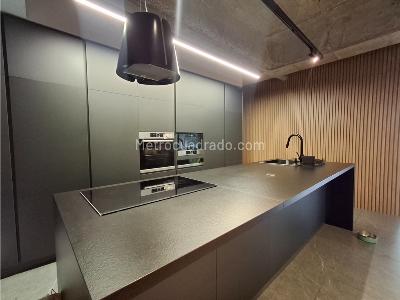 Apartamento en venta en El Poblado, Medellín · foto 4 de 18