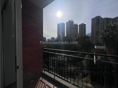 Apartamento de 3 alcobas en venta en San Remo, Sabaneta, 65 m² · foto 5 de 20