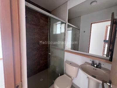 Apartamento de 3 alcobas en venta en San Remo, Sabaneta, 65 m² · foto 9 de 20