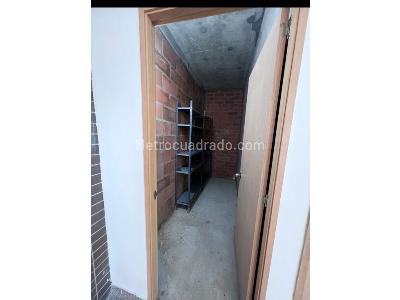 Apartamento de 3 alcobas en venta en San Remo, Sabaneta, 65 m² · foto 13 de 20