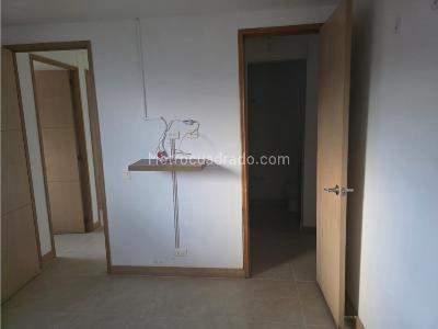 Apartamento de 3 alcobas en venta en San Remo, Sabaneta, 60 m² · foto 10 de 20